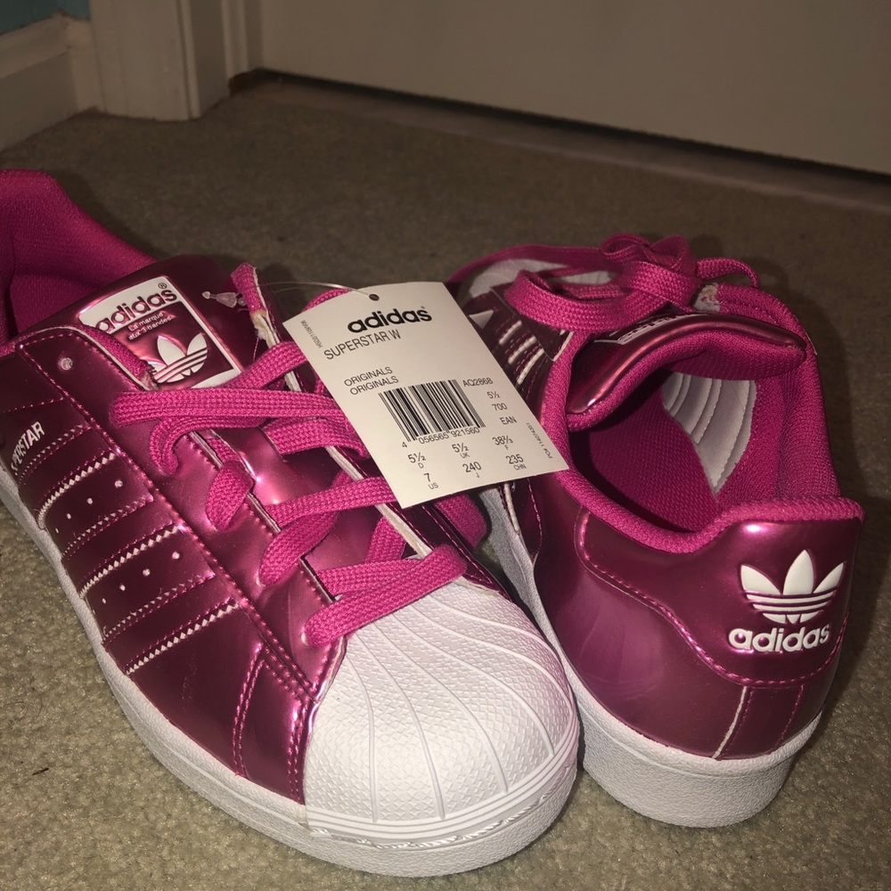 Never Worn Adidas Superstar Trainers